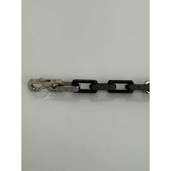 Louis Vuitton Monogram Chain Bracelet Stainless Steel Silver & Black M00687 LE02 - Picture 4 of 6